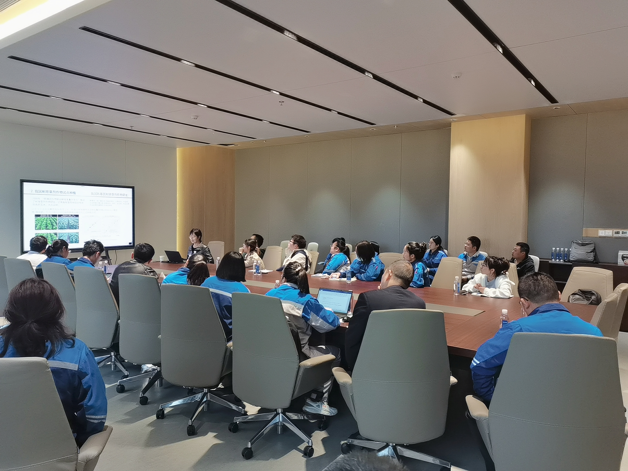 1701311660544787EKs9.jpg 1701311660544787EKs9.jpg